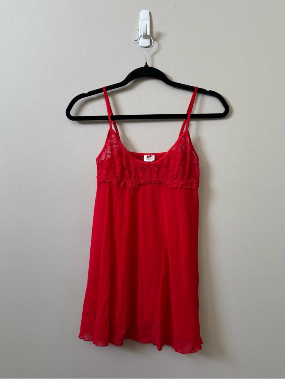 Victoria’s Secret Y2K Red lace mini sexy lingerie slip